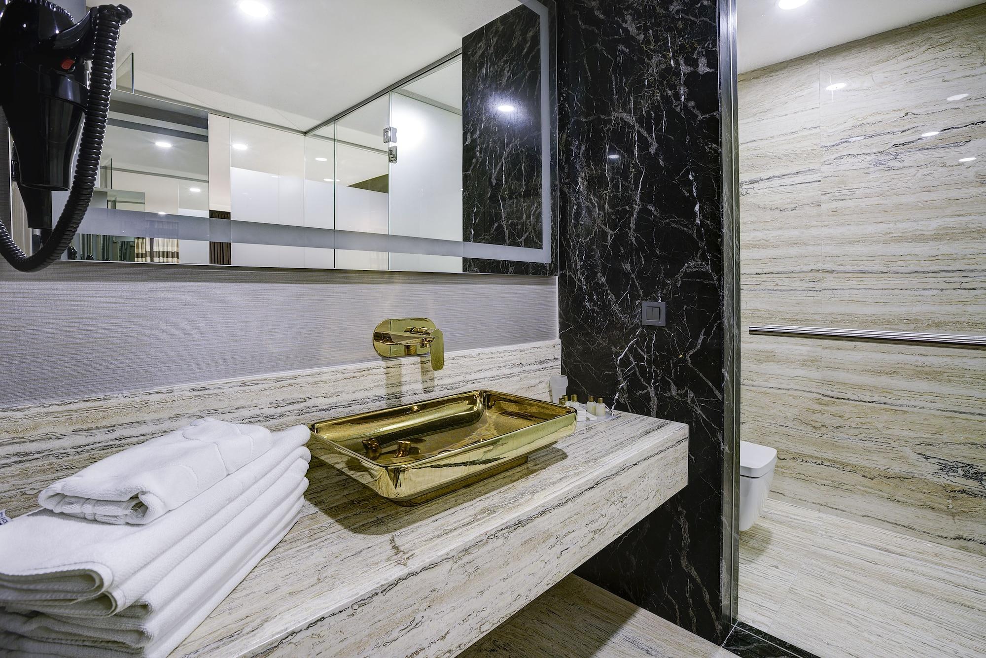 Nobel Hotel Mersin  Extérieur photo